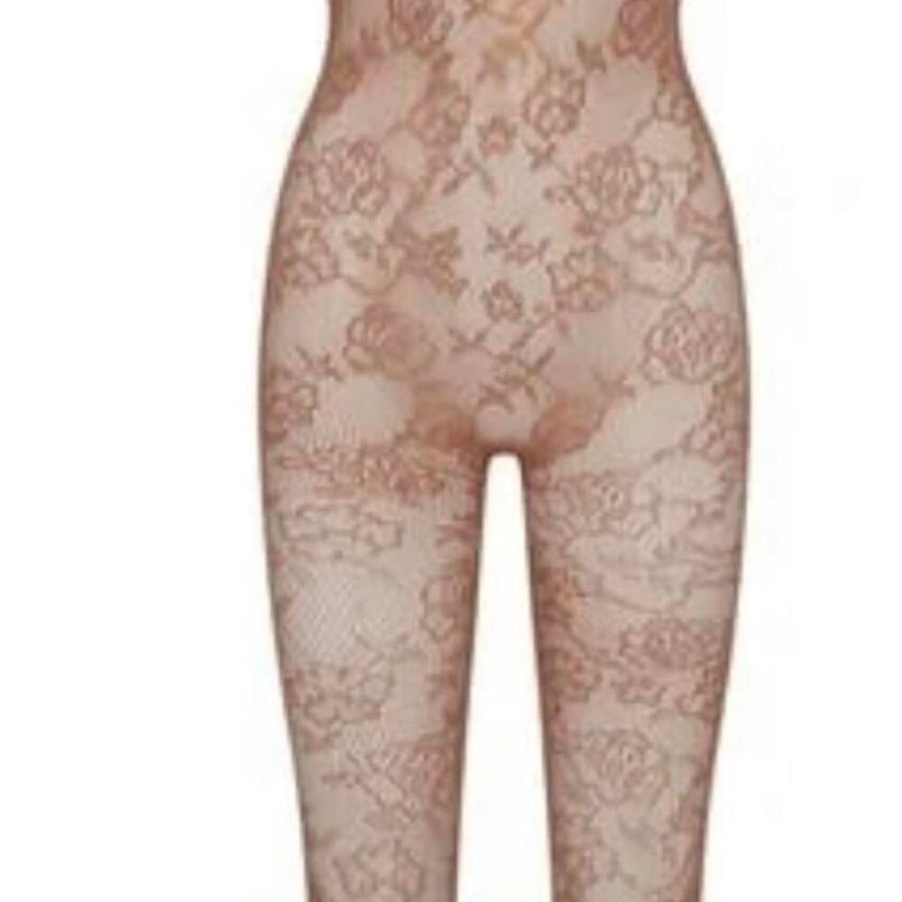 SKIMS Knit Lace Catsuit in Clay, size XXS